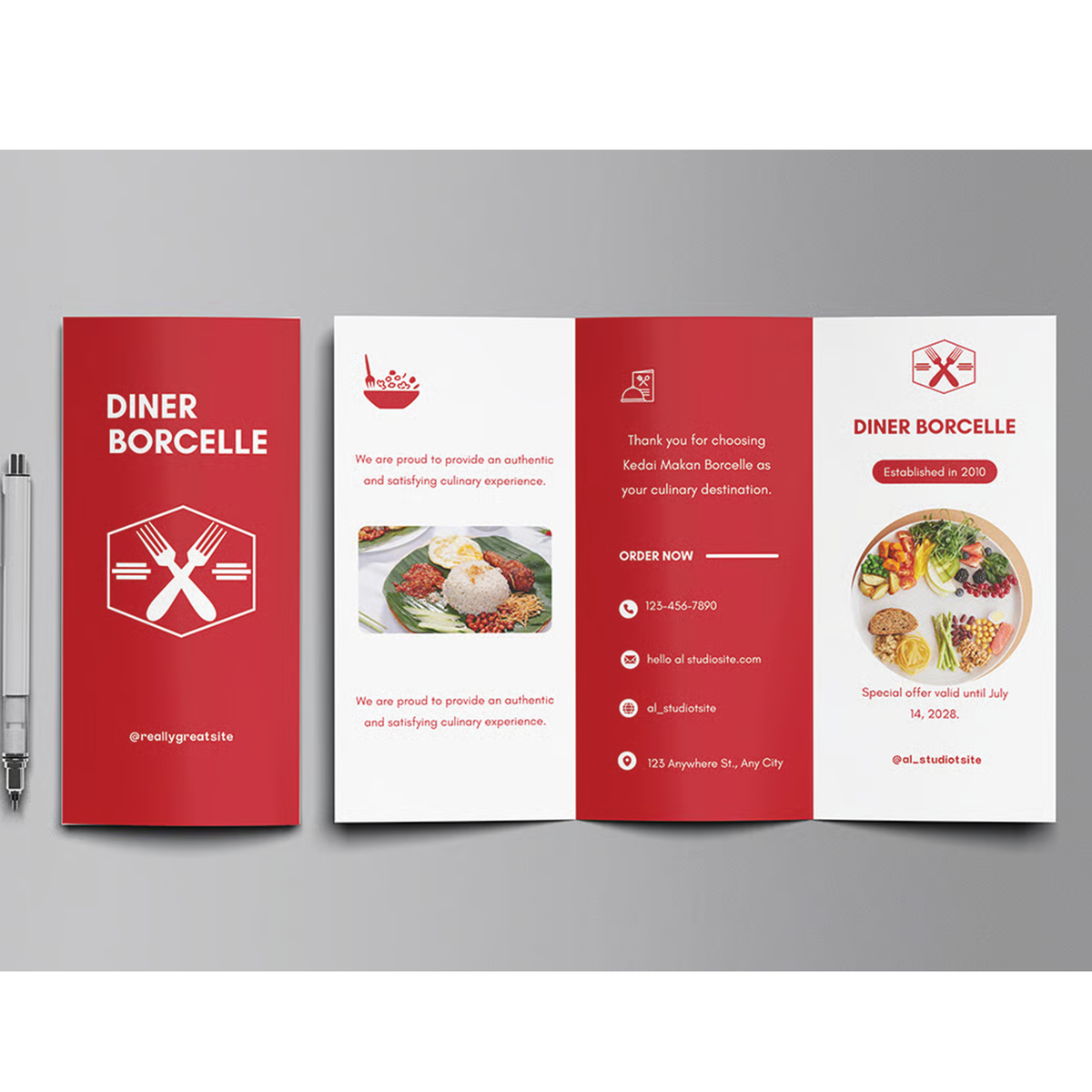 Large Trifold Printing (11" × 17")